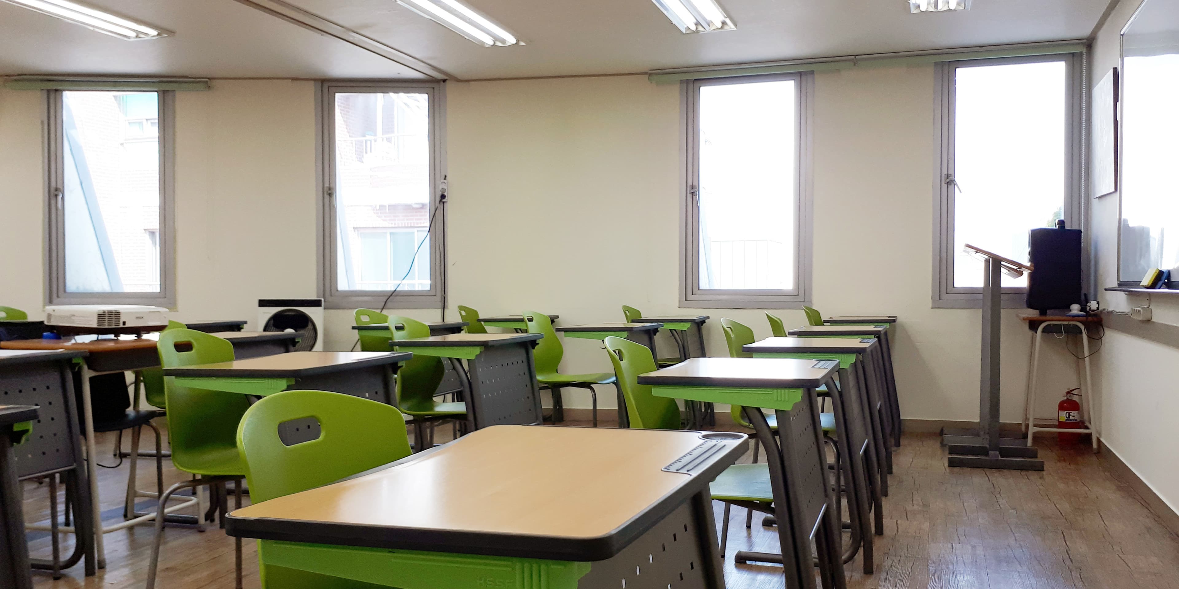 강의실 - 강의실 16