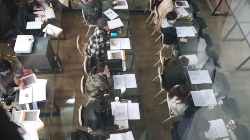 실기실 - 실기실 38 (위에서)